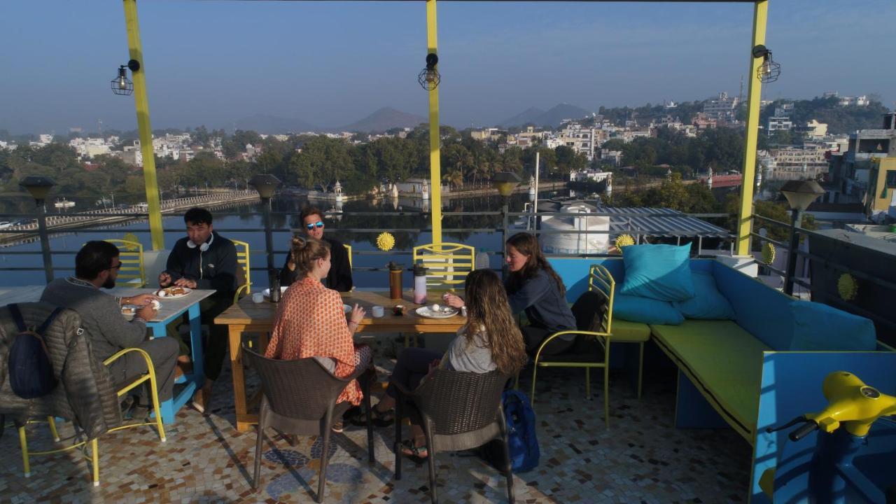 Whereabout Hostel Udaipur Exterior foto